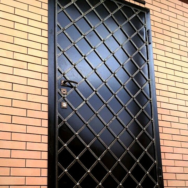 Кованые двери металлические. Модель-8